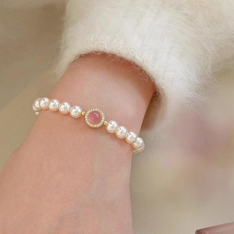 Pearl moonstone bracelet French retro court style bracelet light luxury temperament high-end jewelry women