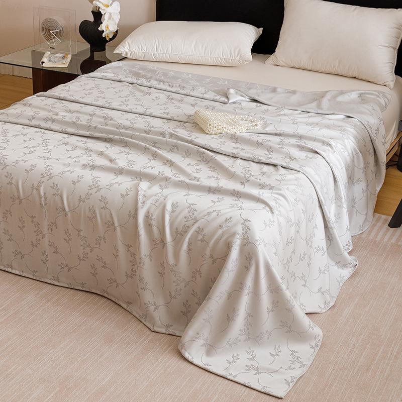 2025 New Bamboo Fiber Thin Cover Blanket, Simple Summer Air Conditioning Blanket for Single Double Bed