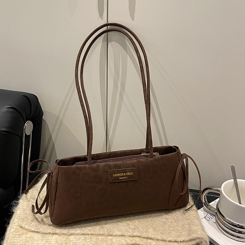 

Сумка подмышку женская большой вместимости 2025 новая французский нишевый дизайн высококлассный леопардовый принт на одно плечо кроссбоди сумка-багет