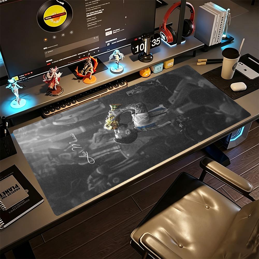 Football Messi Large Mouse Pad Gaming Laptop Mouse Pad Office Mouse Mats Non-Slip Rubber Base Office Desk Accessory