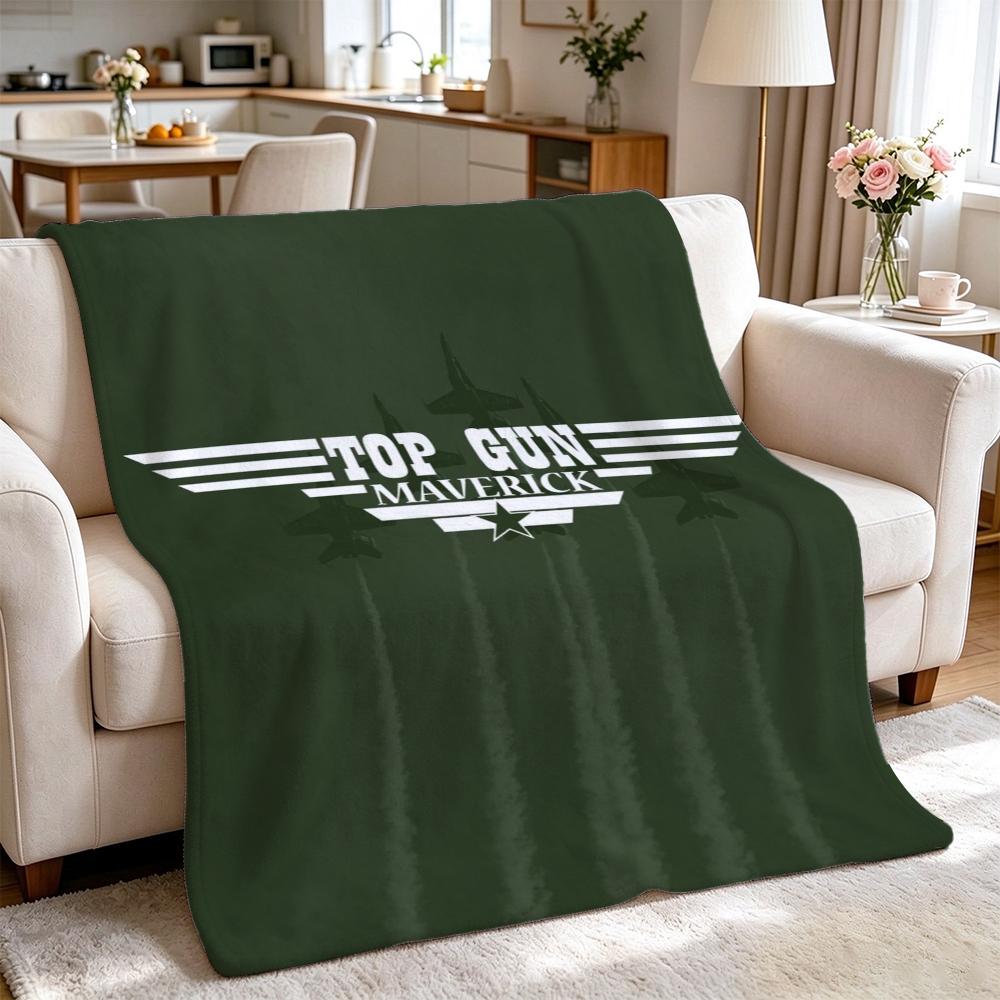 Top Gun Fighter Pilot Helmet Pattern Theme Flannel Blanket Cozy Warm Fleece Blanket For Living Room Air Conditioner Room Party Decor Great Holiday Gif