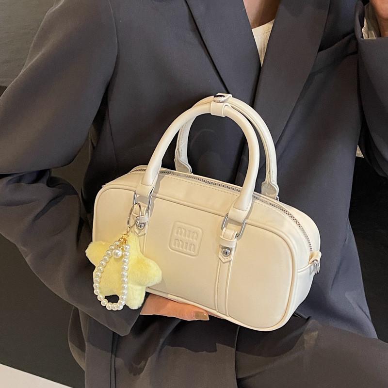 Trendy Korean Style Beaded Pillow Shoulder Bag For Women 2024 Spring Collection