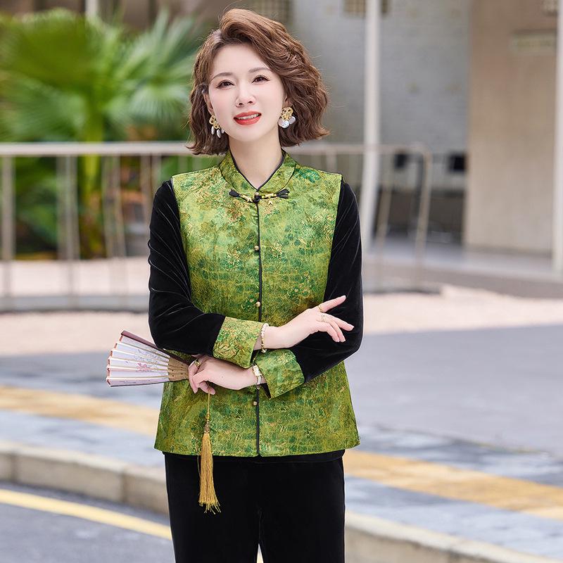 2026 Chinese Style Golden Velvet Spring Suit for Middle-Aged Women: Three-Piece Vest Set