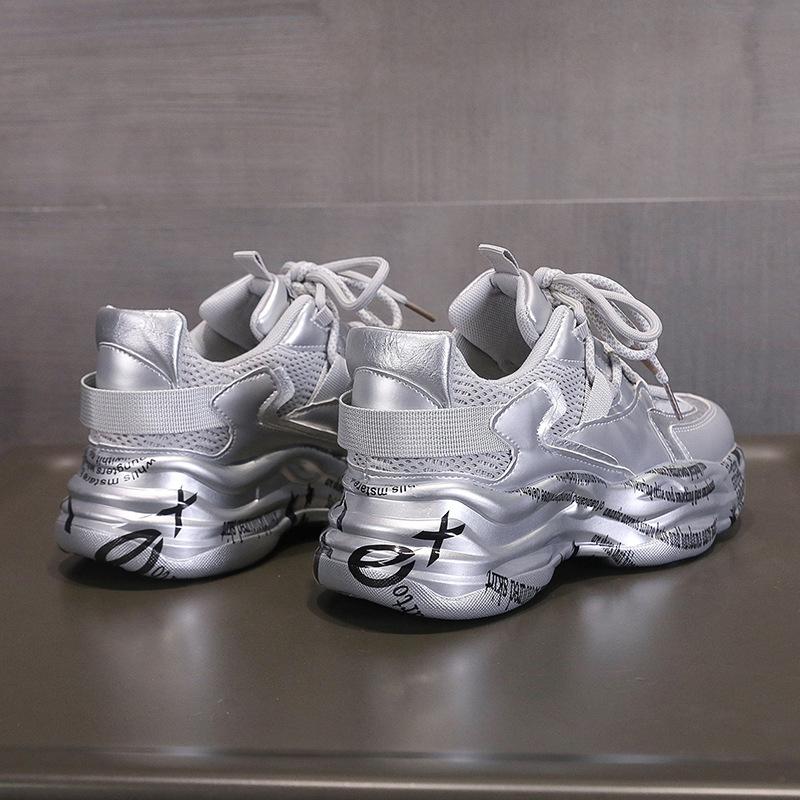 Black dad shoes women's 2025 spring new mesh lightweight breathable super fire thick-soled printed fried street sneakers