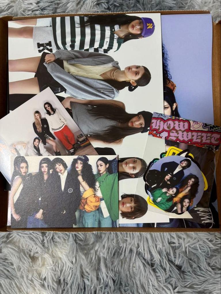 [USED] NewJeans HowSweet Album NewJeans Ver