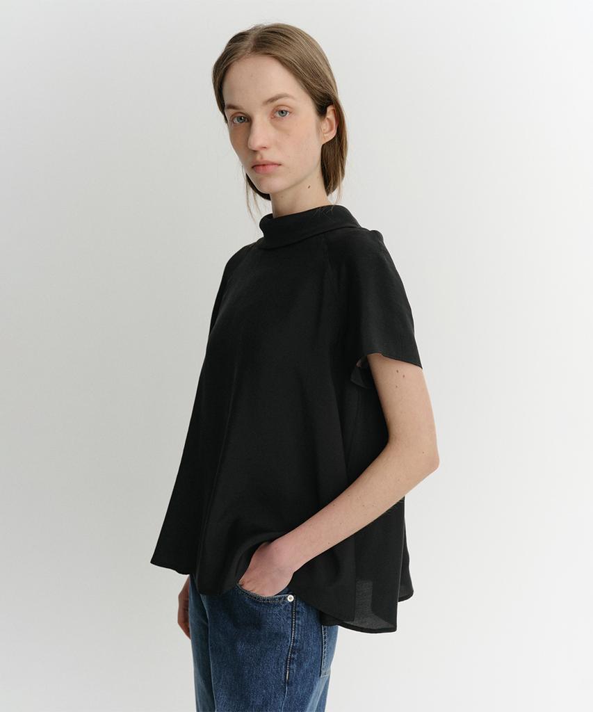 Ia Lyla Flare Blouse (Black)