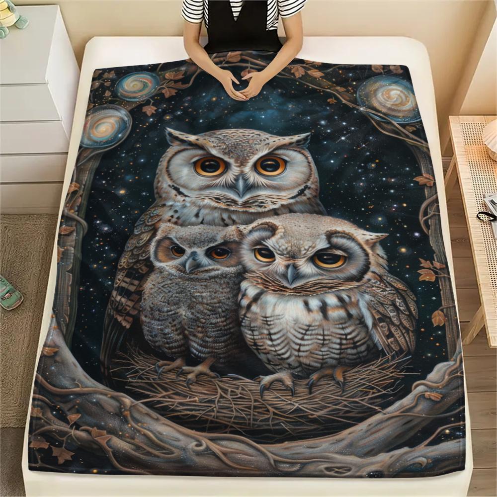 1Pc Cartoon Print Flannel Blanket, High Quality Comfortable for All Seasons, Home Decor, Warmth and Comfort, Perfect for Christmas Birthday Gift