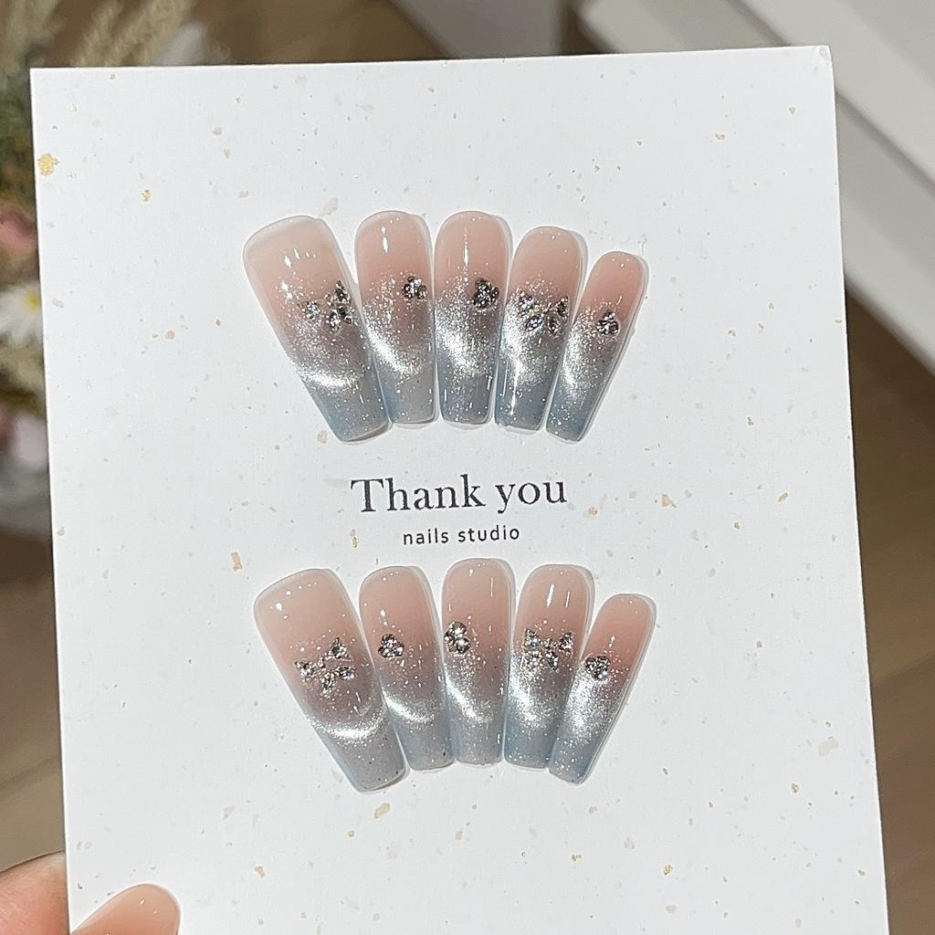 Rökig och Blå Drömsk Atmosfär, Fina Glittrande Blå Toner, Franskt Leende, Cat Eyes Utsökt Patch, Borr Bär Armor