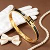 Bracciale aperto di lusso con lettera H in Zircone - Acciaio al Titanio Placcato Oro con Finitura Smalto Goccia