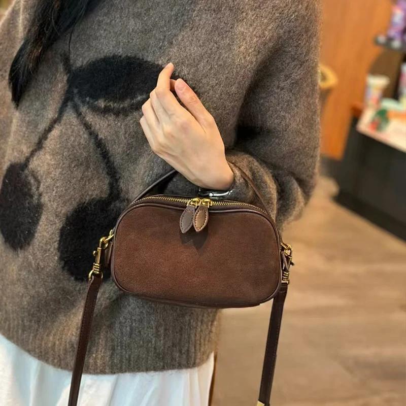 Sac à Bandoulière en Cuir Véritable Daim de Vache pour Femmes Sac Bandoulière Polyvalent en Cuir de Vache Souple Tendance Luxe Designer Féminin