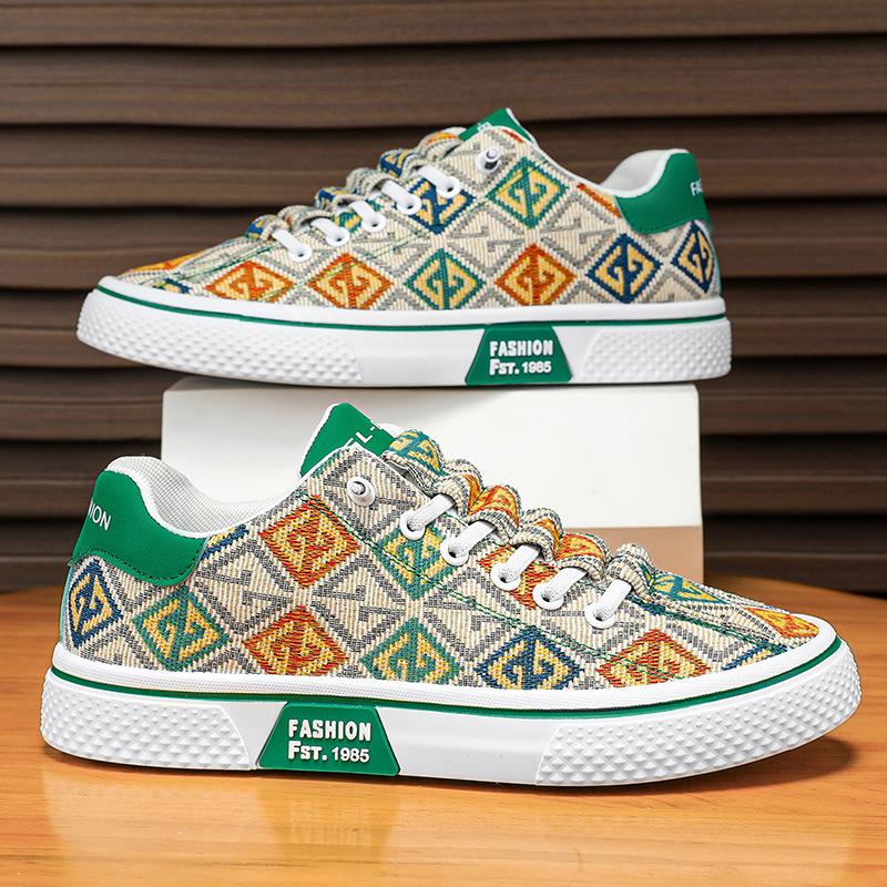 2025 New Sneakers Casual Mens Designer Ethnic Style Board Shoes Fashion Fabric Breathable Increased Internal Flat Platform Shoes
