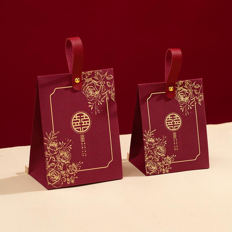 2025 Elegant Wedding Candy Gift Box – High-End Handheld Packaging Small (Holds 4 Large + 8 Small Candies)