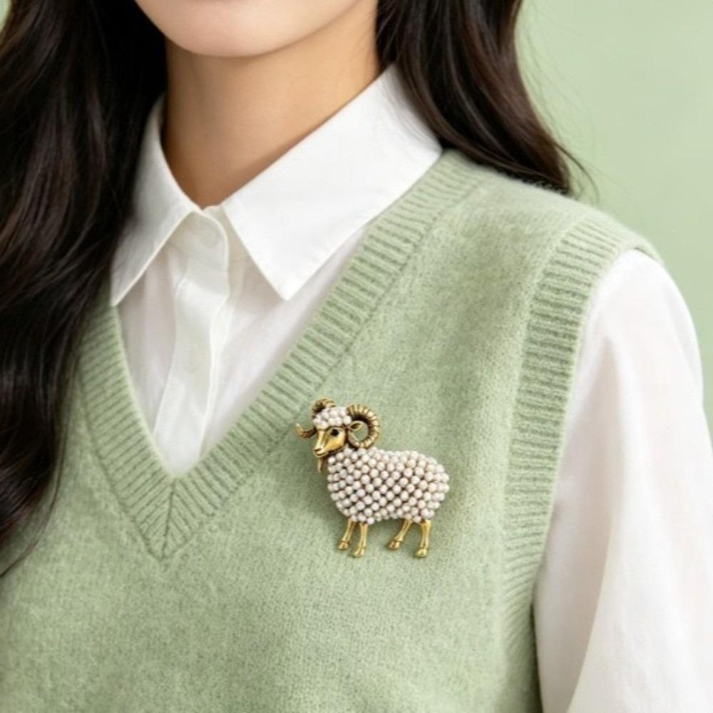 Rhinestone Animal Brooch Creative Jewelry Accessories Gifts New Year Sheep Brooches  Festival