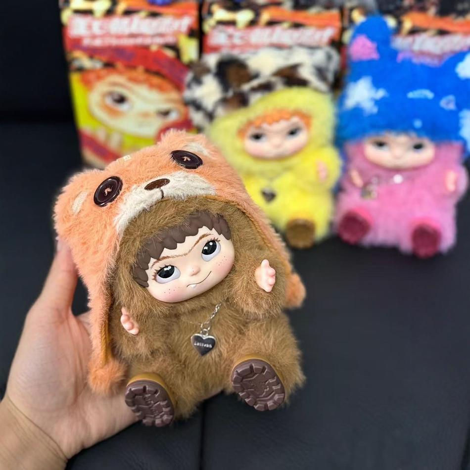 Wakuku Fuzzy Trend Fun Party Series Blind Box Kawaii Collectible Figure Toy Kid Surprise Christmas Collection And Birthday Gifts