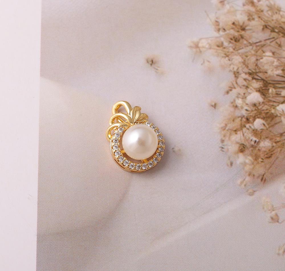 Элегантное Роскошное Цветочное Ожерелье-Подвеска с Жемчугом и Фианитами