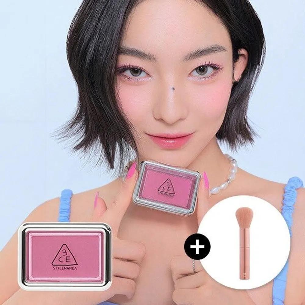 [3CE] New Take Face Blusher (Glow) Multi-Use Brush