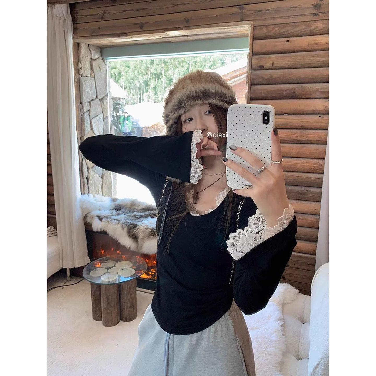 Women s Autumn/Winter Lace Patchwork V-neck Flare Long Sleeve Slim Fit Top Medium чёрный