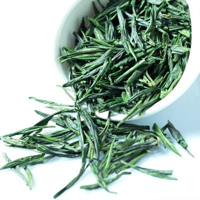 250g New 2025 Pre-Rain Bamboo Leaf Green Tea from Emei Mountain - Sparrow Tongue Silver Needle