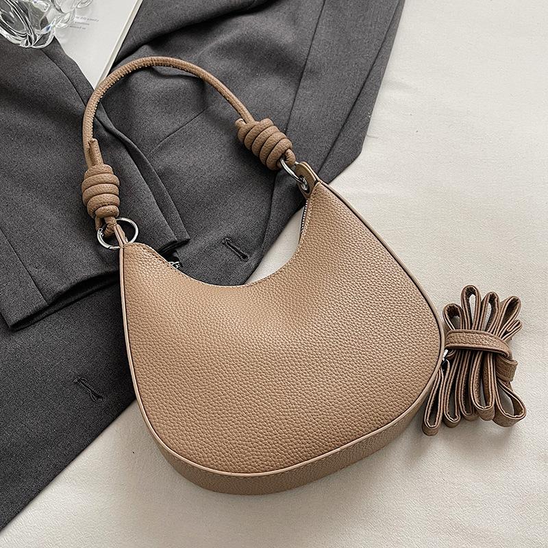 

Wholesale popular simple Korean commuter underarm dumpling bag female work versatile foreign style solid color shoulder messenger bag