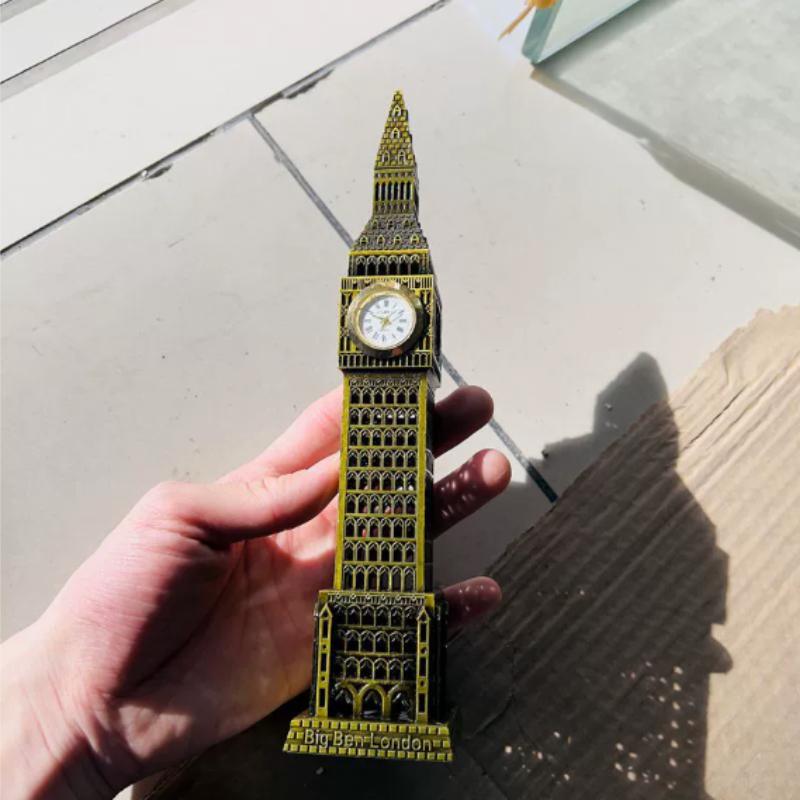 Landmark Building Ornaments Metal Clock Big Ben Model Gift London Souvenir Living Room Creative Ornaments Desktop Decorations