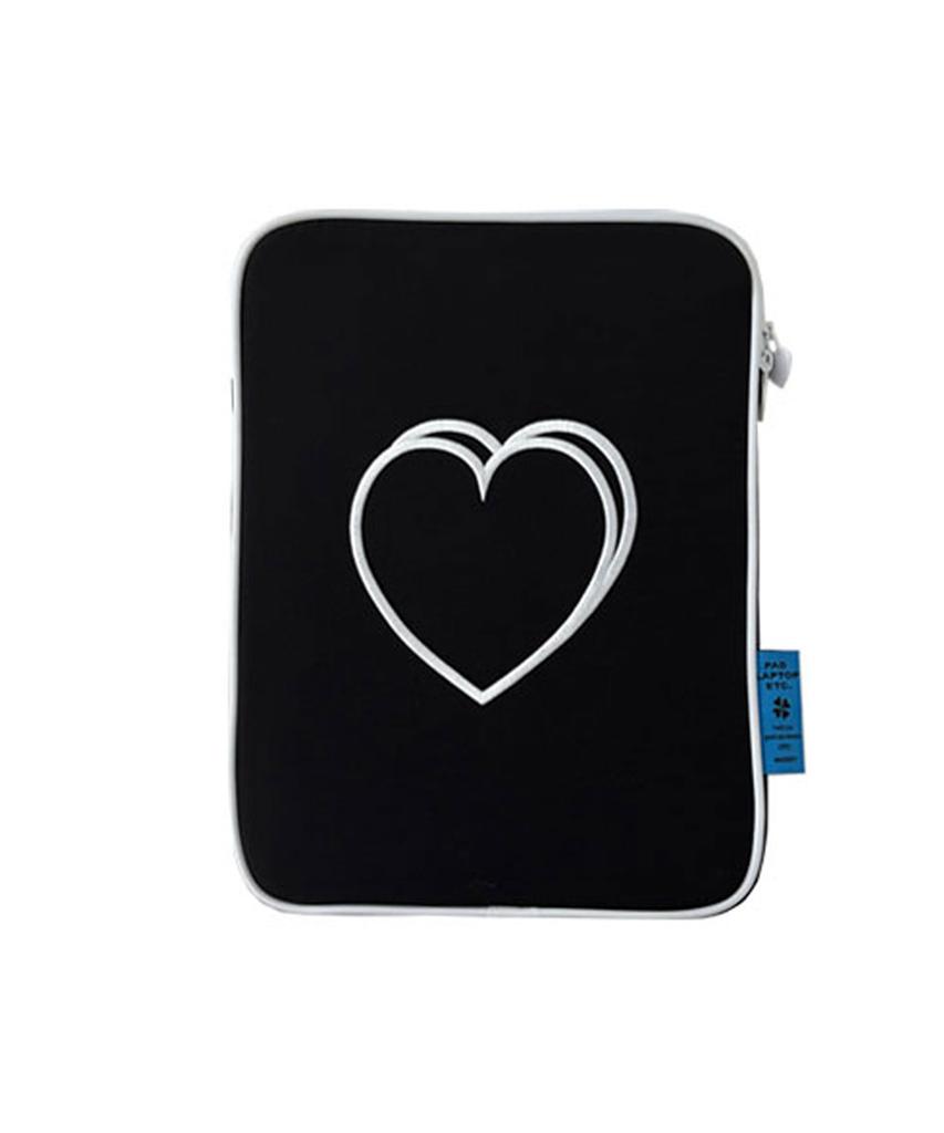 Mazzzzy Signature Heart Pad Pouch