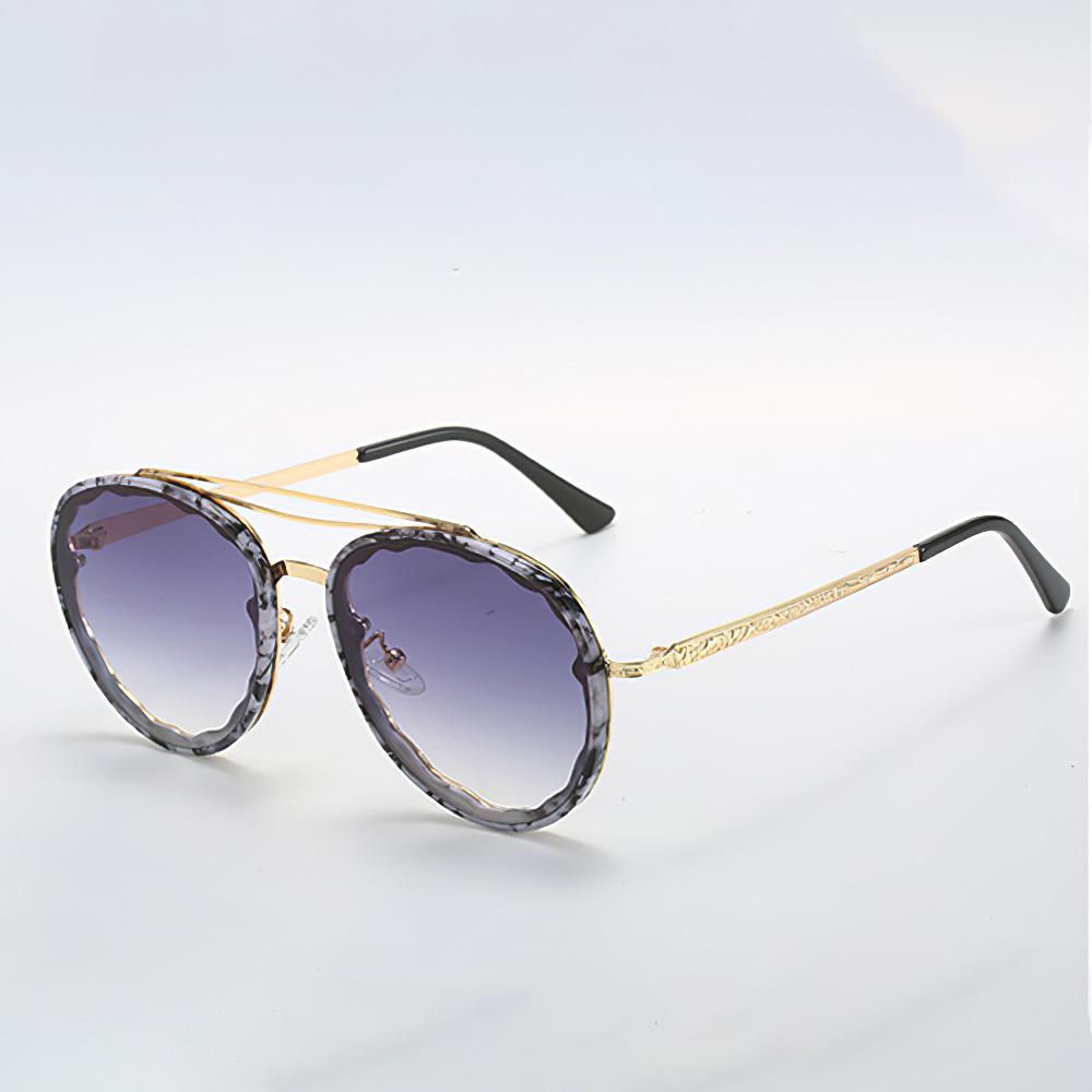 Vintage Sunglasses For Women Fashionable Modern Wavy Frame Semi Transparent Gradient Lens Golden Decorative Glasses Women