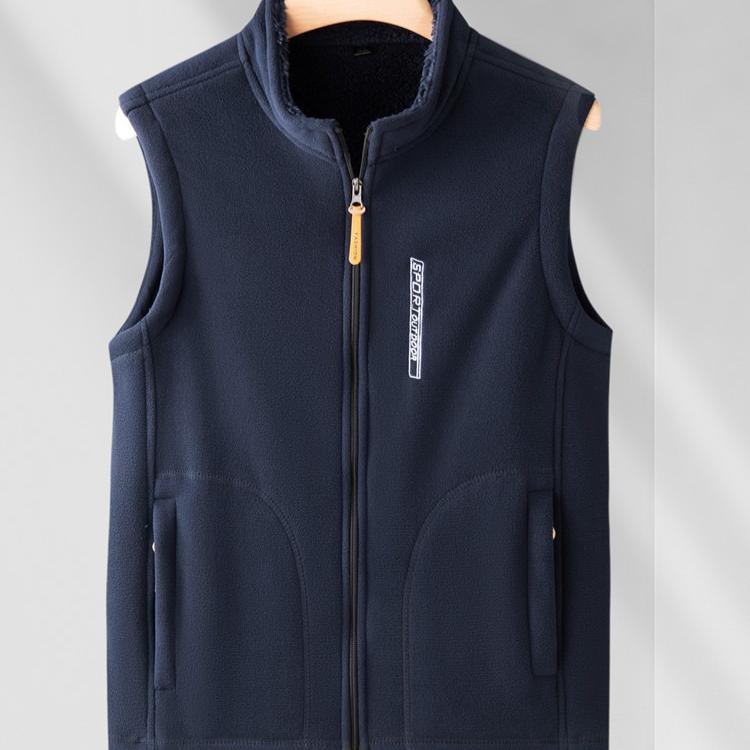 Liela izmēra vīriešu vilnas veste gadījuma