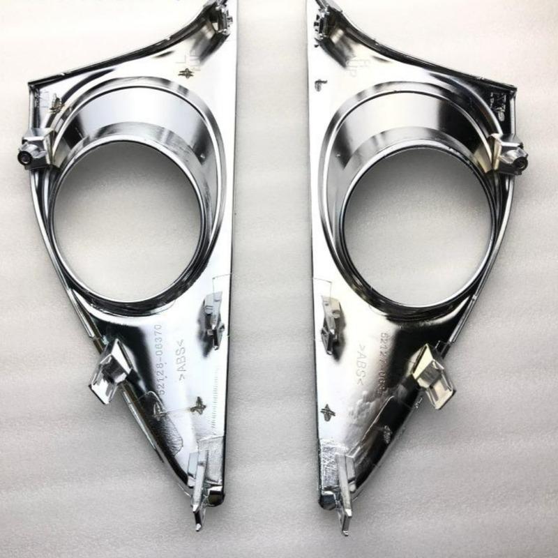1PC 5212706370 5212806370 Electroplated Front Bumper Fog Light Frame for Toyota 7th Generation CAMRY 12-14