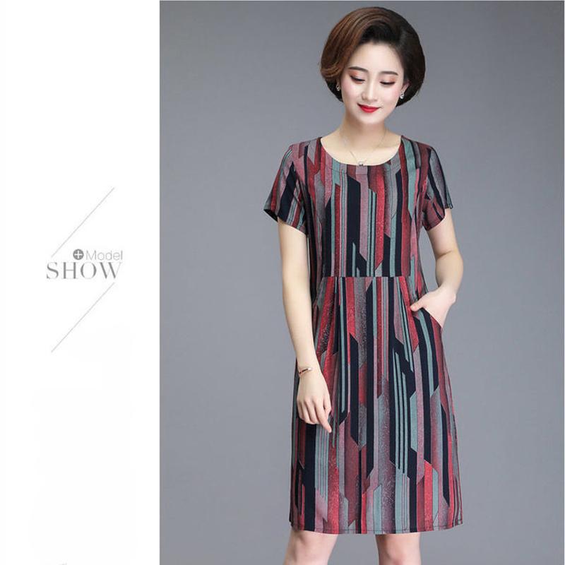 Women Summer XL-XXXXXL Plus Size Mid-length Printed Dress Short Sleeve A-line Knee-length Round Neck Pocket