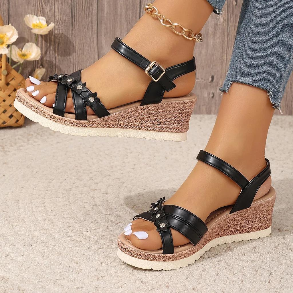 Fashion Flower Decoration Women's Wedge Sandals Summer 2025 Lightweight Ankle Strap Platform Sandals Women Comfort Non Slip Beach Shoes