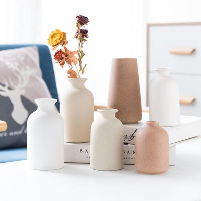 Ceramic Modern Vase Small Flower Vases For Wedding Flower Arrangement Dried Flower Grass Decorative Vases Home Office Decor