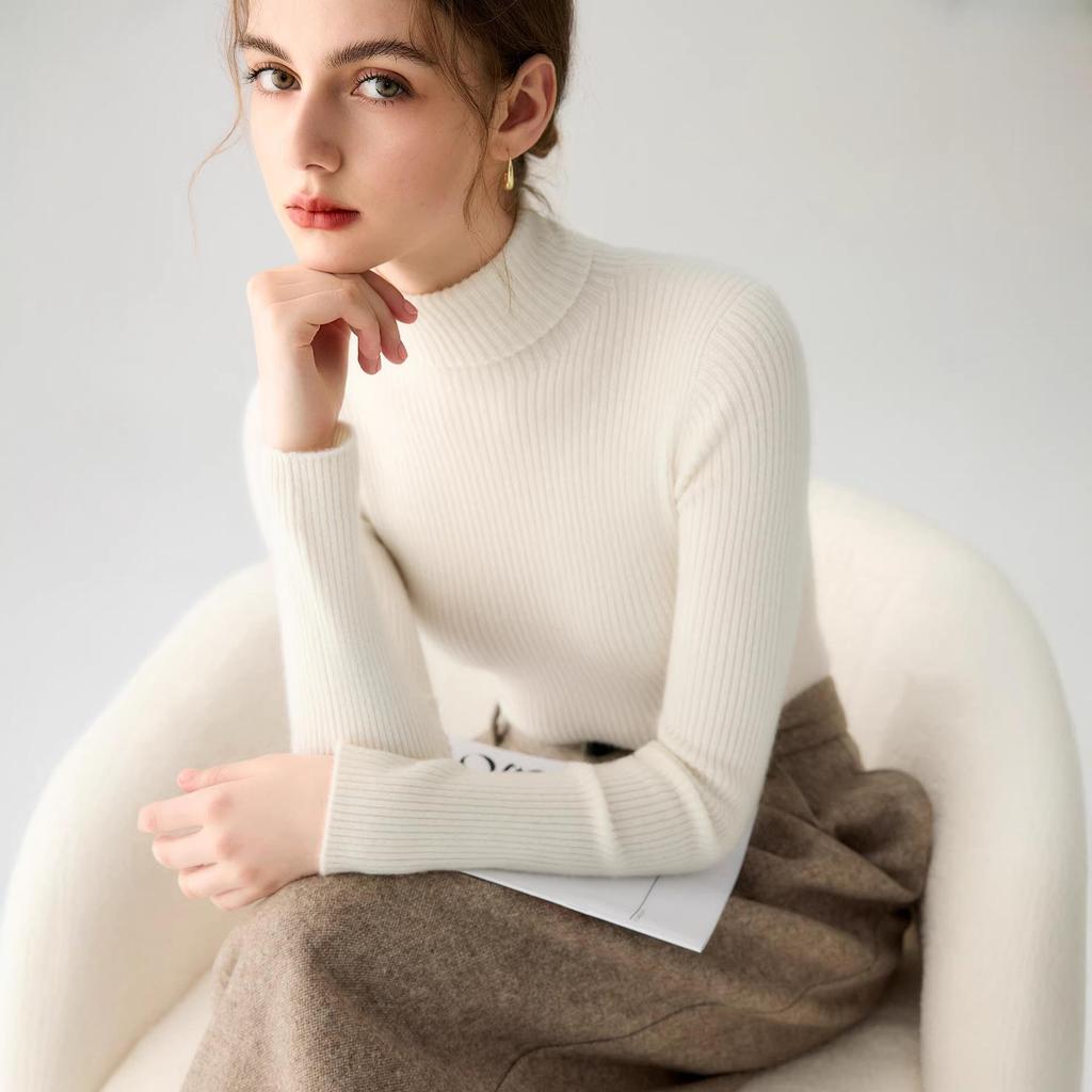 Women's High-Neck 100% Pure Cashmere Slim-Fit Sweater - Seamless, Flattering Knit in Solid Colors