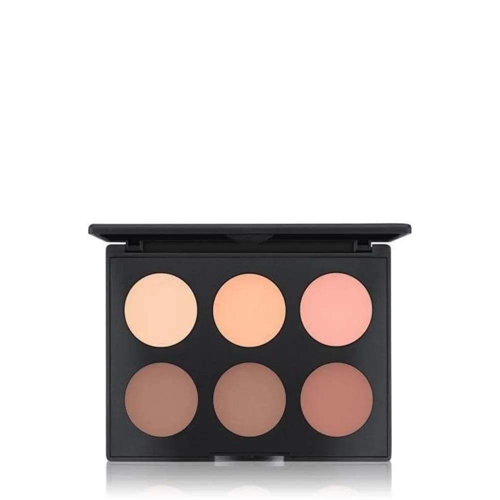 MAC Studio Fix Sculpt and Contour Palette Light Medium