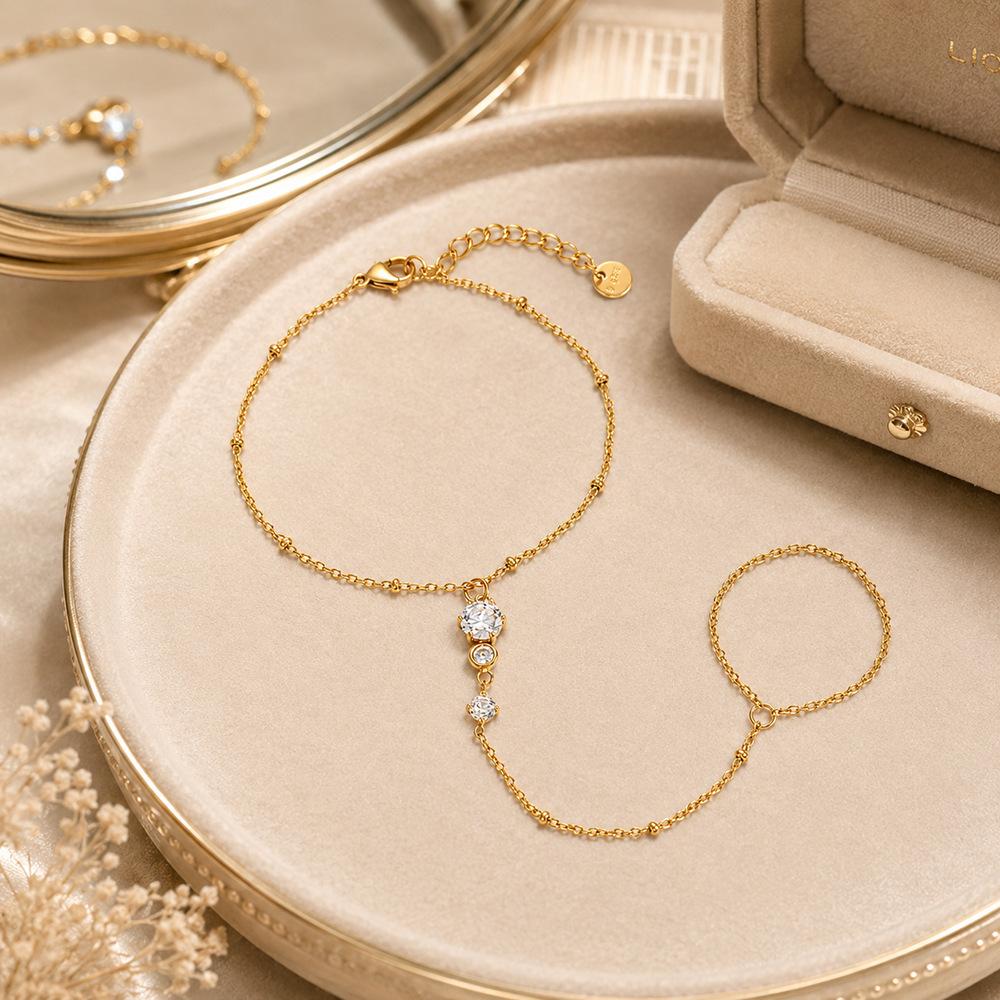 Yuhui Cross-Border Stainless Steel Bracelet Light Luxury High-End Vibe Zircon-Inlaid Back-of-Hand Chain Finger Ring All-in-One