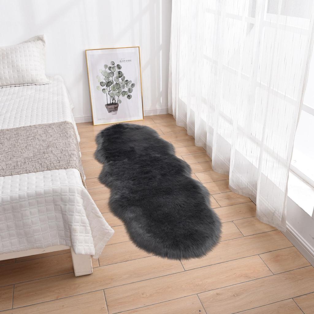 Grenzüberschreitende Plüsch-Kunstwolle Nachttisch-Sofa-Matte und Stuhlkissen - Weißer Teppich