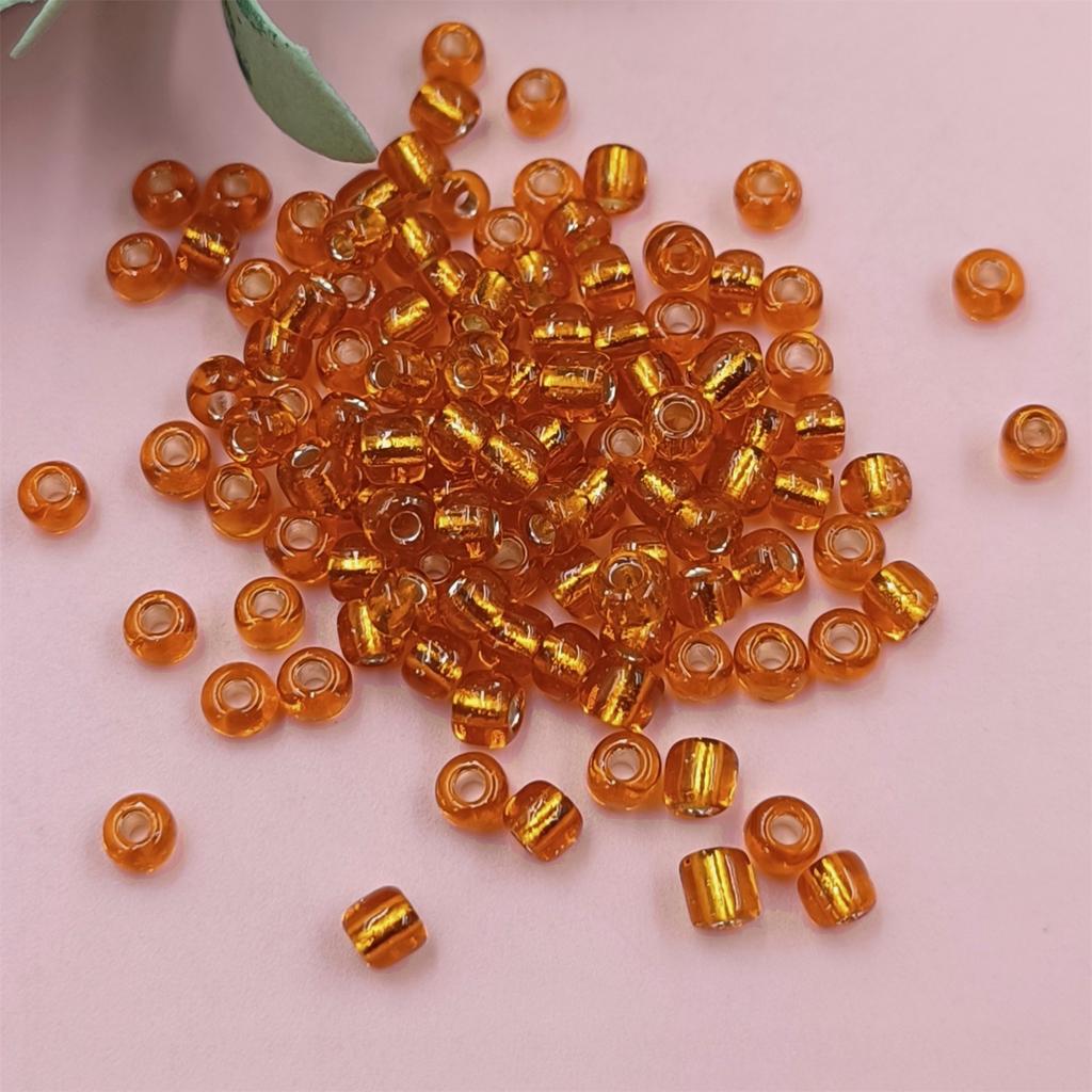 500 stk For smykkefremstilling 4mm DIY Øredobber Halskjede Armbånd Løse Mellomleggsperler Anheng Glassfrøperler Miksfarge Fargerik