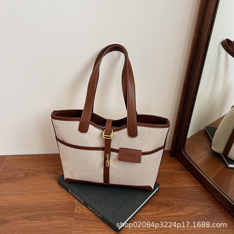 

2025 новая нишевая модная холщовая сумка-тоут контрастных цветов большой вместимости, ручная сумка, сумка на плечо, сумка-мессенджер темно-коричневого