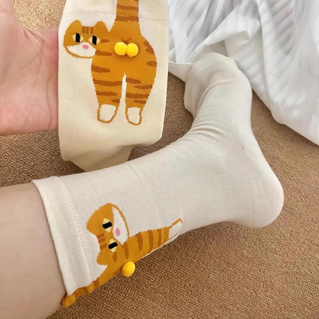 Kawaii 1Pair 3D Cat Design Mid Calf Socks, Black/White Funny Novelty Socks for Women, Cute Gift for Halloween Christmas
