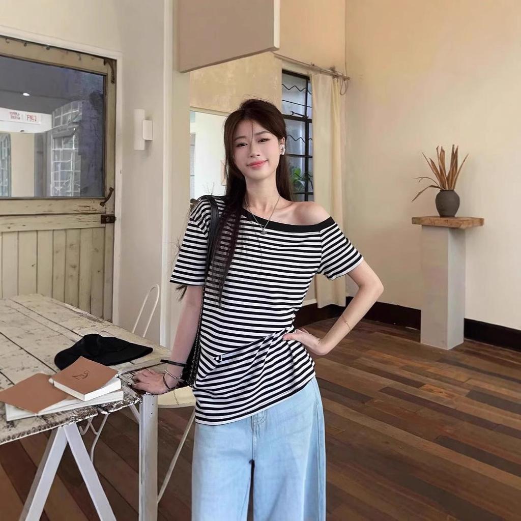 Summer Sexy One-Shoulder Striped Irregular Short-Sleeve Top for Women