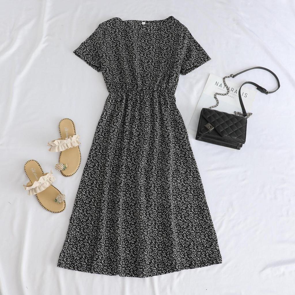 Elegant Mid-Length Short-Sleeved Dress for Middle-Aged and Elderly Women - Fashionable and Age-Reducing