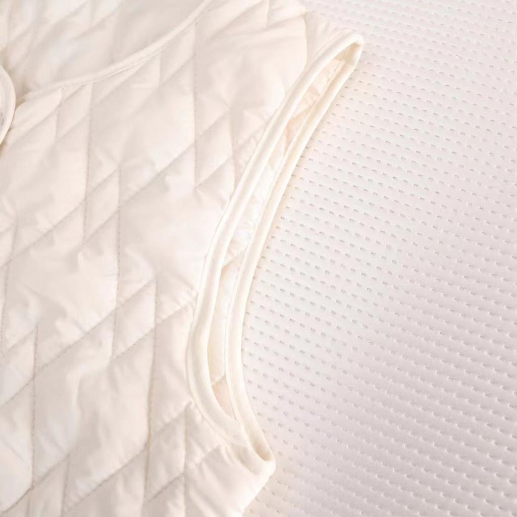 Women's Short Cotton Vest for Autumn/Winter Sleeveless Outer Jacket Warm Fashionable Cardigan-Style Gilet