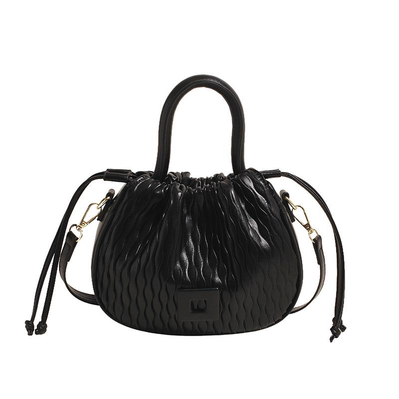 Сумка-ведро в стиле ретро — фото 4