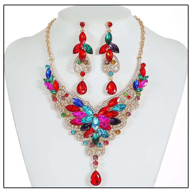 Set Colier Exagerat Retro cu Pietre de Cristal - Bijuterii Europene & Americane pentru Femei