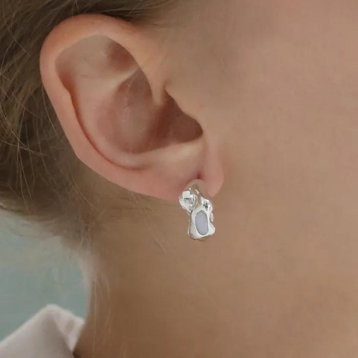 GENTLE STONE EARRING 07