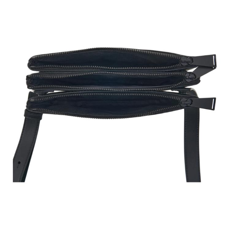 Bottega Veneta Adjustable Strap Calfskin Shoulder Bag Women Shoulder Bag Black 609692V3US28984