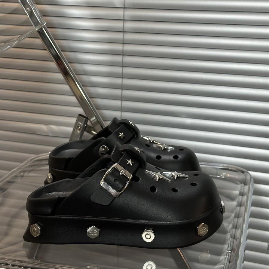 

Новые весенние легкие прохладные тапочки на толстой подошве с увеличивающей высотой, с закрытым носком, полутапочки, женская уличная обувь, перфорированные туфли 39/40