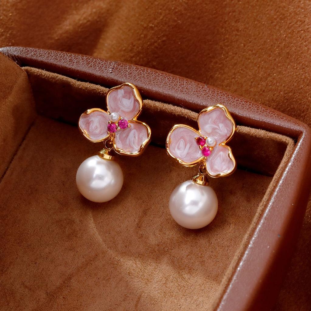 Mote øredobber for kvinners smykker