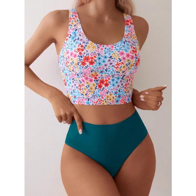 2025 Summer New Personality Print Bikini Two-piece Set European and American Seaside Vacation Conservative Triangle Split Swimsu