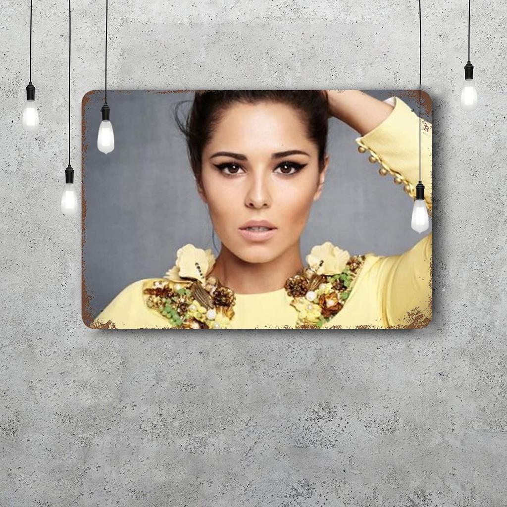 Cheryl Cole Classic Poster Rusty Metal Plaque Retro Decorative Plate Bar Man Cave Garage Club Metal Sign Wall Decoration