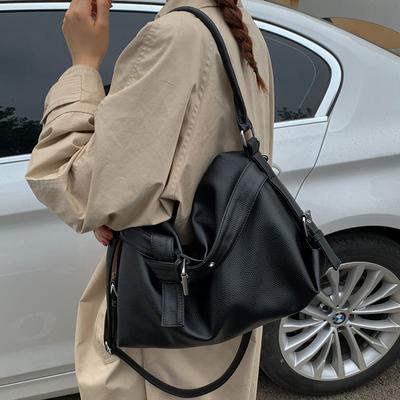 Vintage Large Capacity Soft Leather Tote Bag Leather Buckle Design Sense Spice Girl Locomotive Bag Heavy Industry Shoulder Messenger Bag